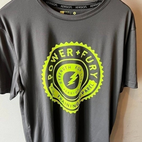 Xersion Short Sleeve Round Neck T-Shirt Size L New Grey & Green - Picture 1 of 3